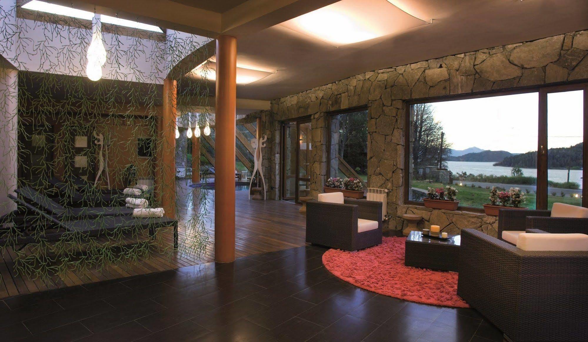Rochester Bariloche Suites & Spa Eksteriør billede